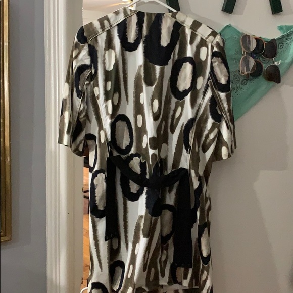 Jacket - Picture 3 of 4